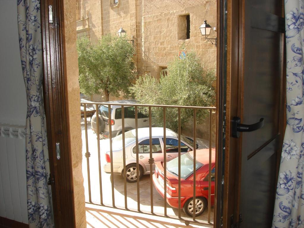 Casa Valles Adahuesca Номер фото